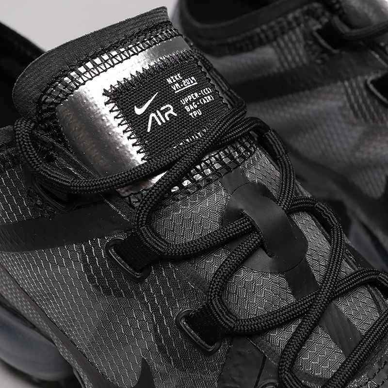 женские черные кроссовки Nike WMNS Air Vapormax 2019 AR6632-002 - цена, описание, фото 3